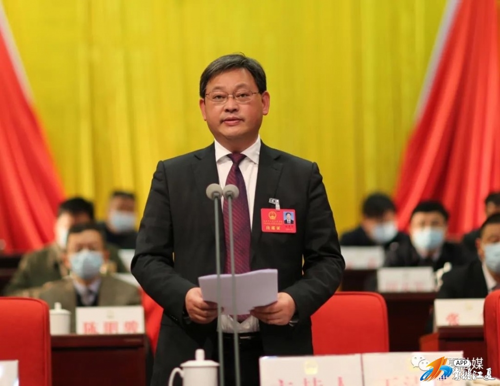 江夏区第五届人民代表大会第五次会议第二次全体会议召开
