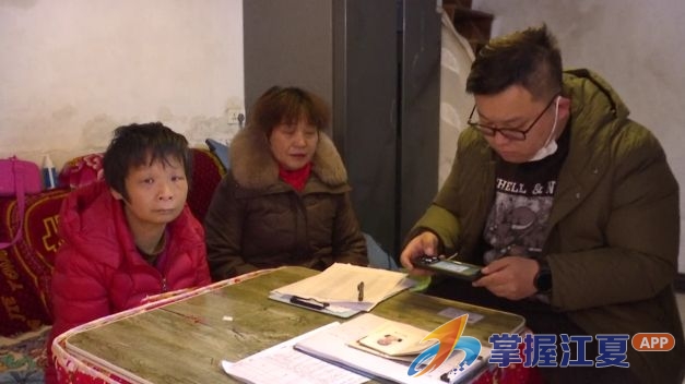 携册上门精准评估 适配器材助残到家 江夏区全面落实武汉市康复体育关爱进家庭项目