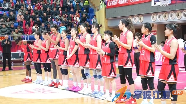 本赛季WCBA常规赛收官 武汉盛帆黄鹤女篮昂首挺进季后赛
