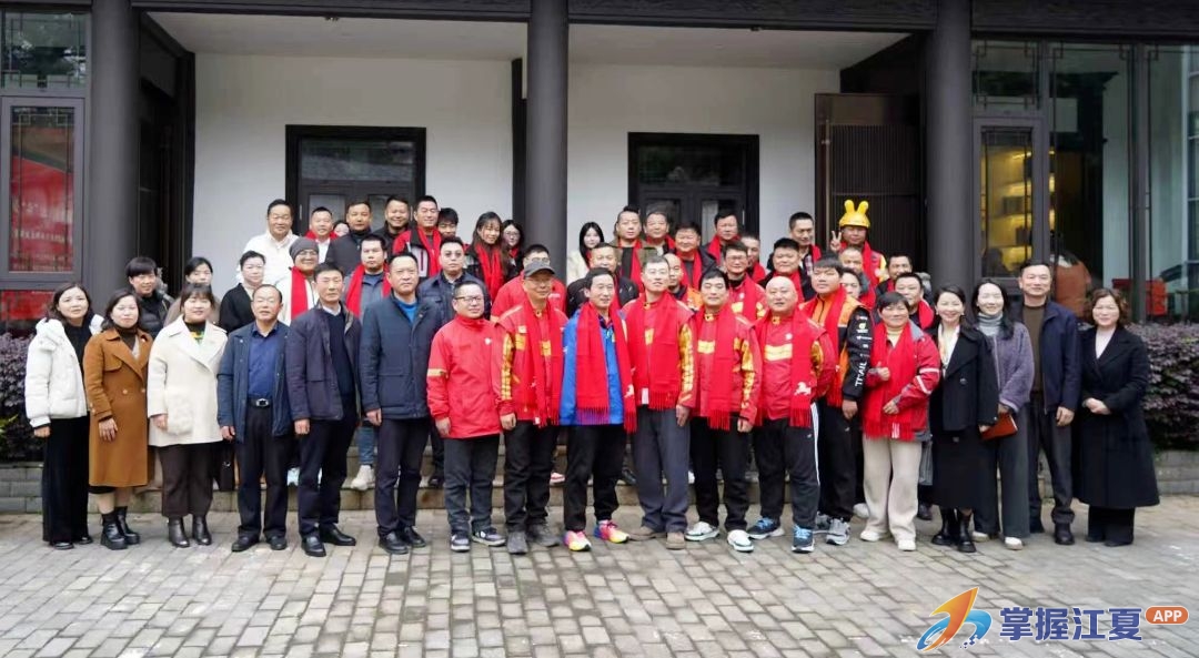 从“暖心驿站”到“团圆家宴”：江夏区以家人之礼致敬城市“奔跑者”