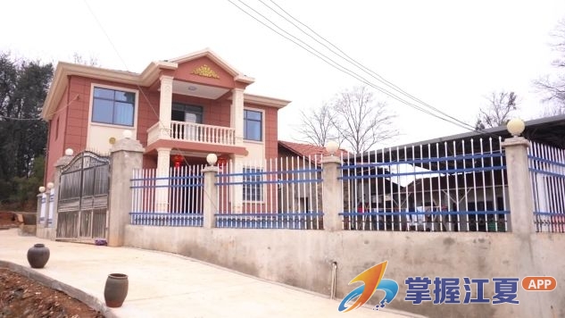 积分兑好物 家风暖乡村  山坡街光辉村开了家“积分超市”