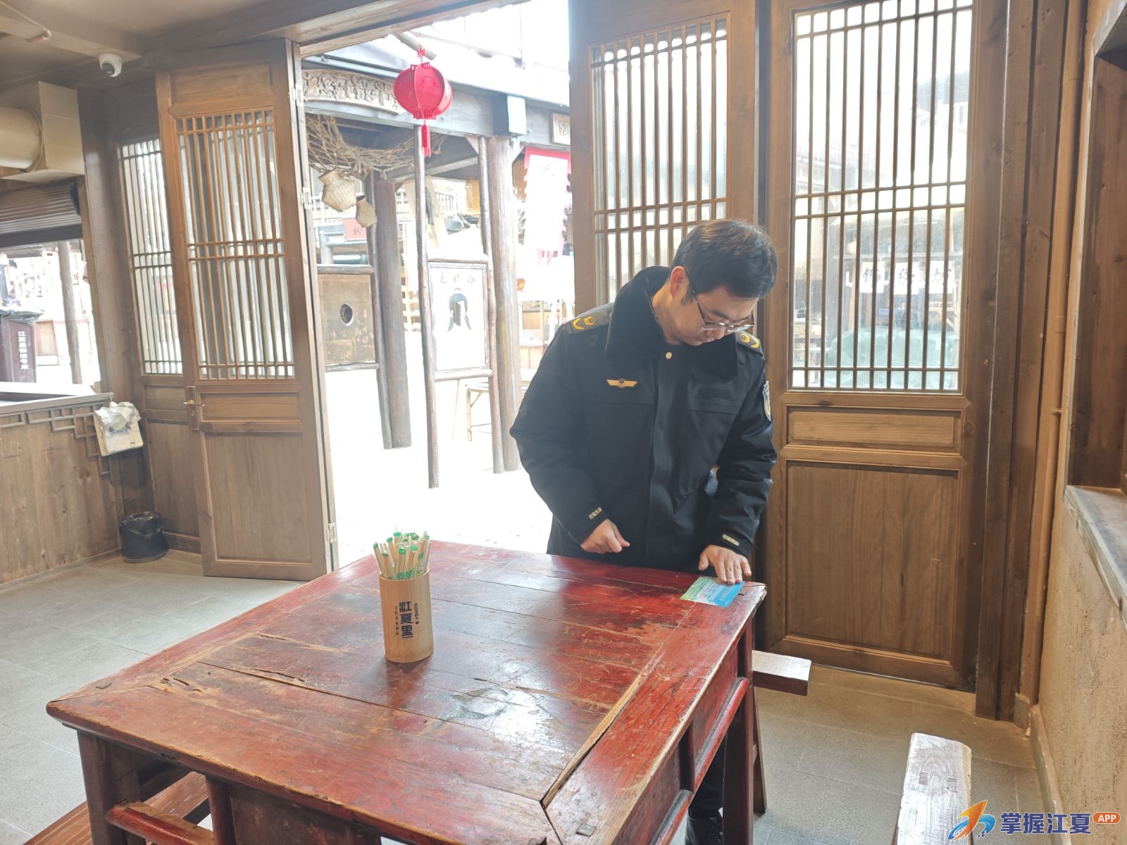 五里界市场监管所助力江夏里·武汉老码头文化美食街区奏响移风易俗“新乐章”