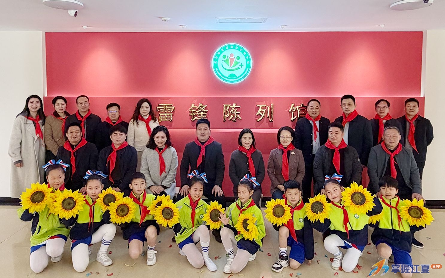 从指尖滑动到可触可感！江夏首家校园“雷锋陈列馆”让雷锋精神落地生根