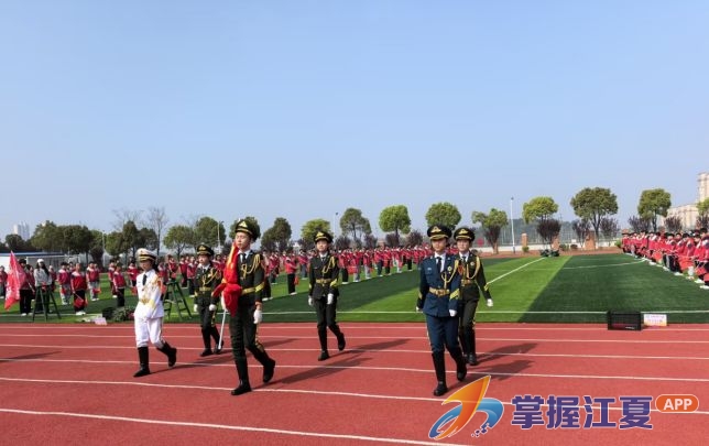 少年当自强 强国有我志  江夏区金口小学六年级国防军事教育活动圆满举行