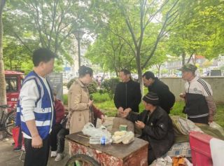 流浪老人漂泊逾五十载 江夏区救助站联动多方助团圆