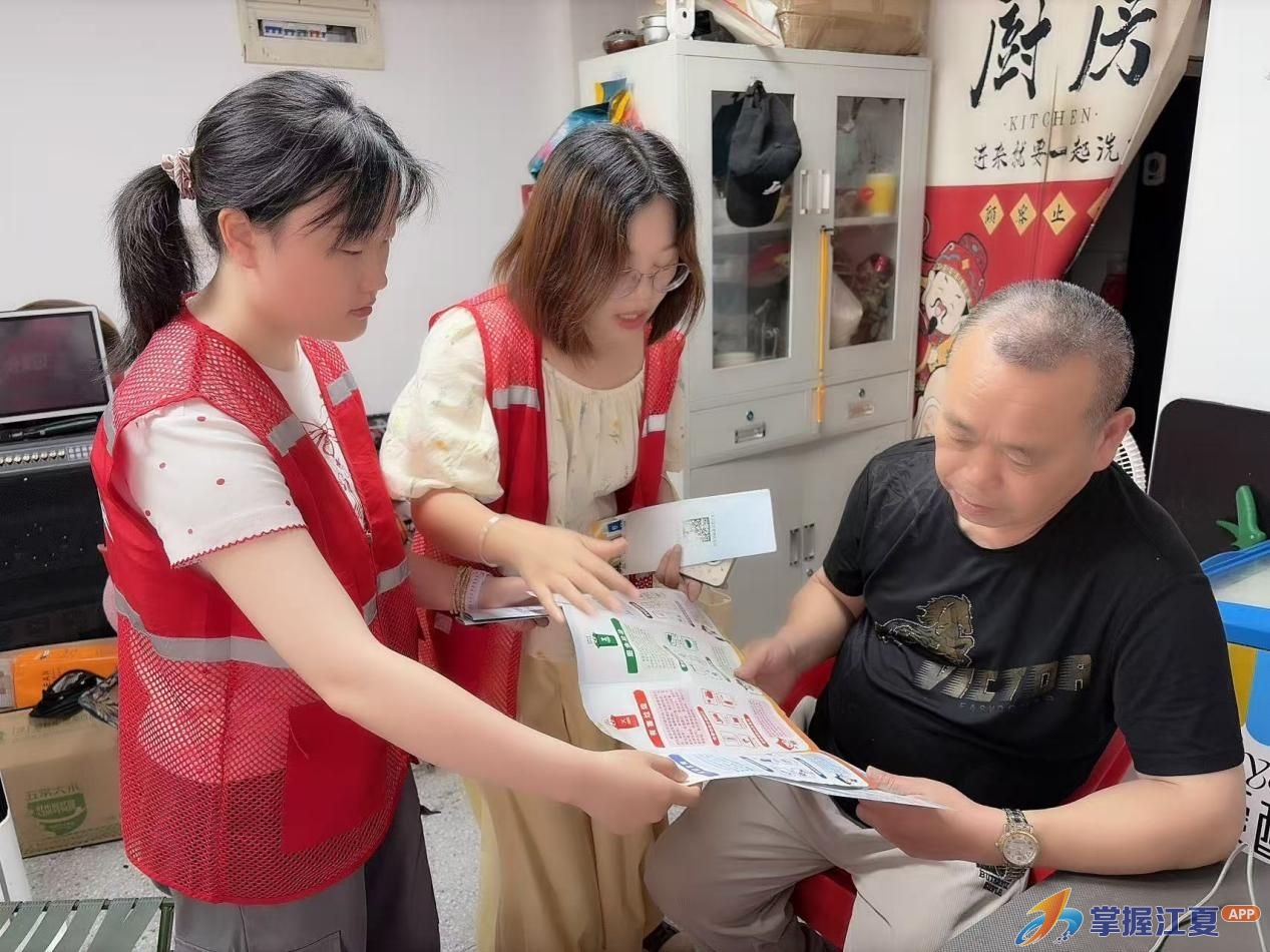 商超+餐饮门店全覆盖！郑店街道入户宣传让垃圾分类“精准入心”