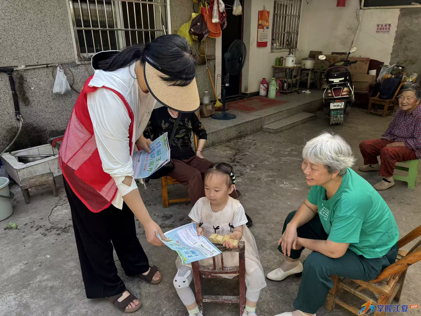 金隆社区多举措开展防溺水专项宣传