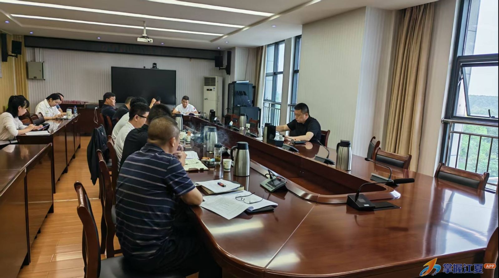 梁子湖风景区管委会召开城市精细化管理评价分析会