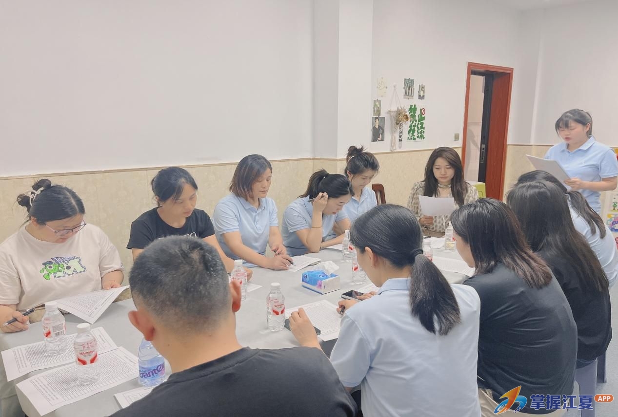 庙山小学举办夏季社团家长开放日