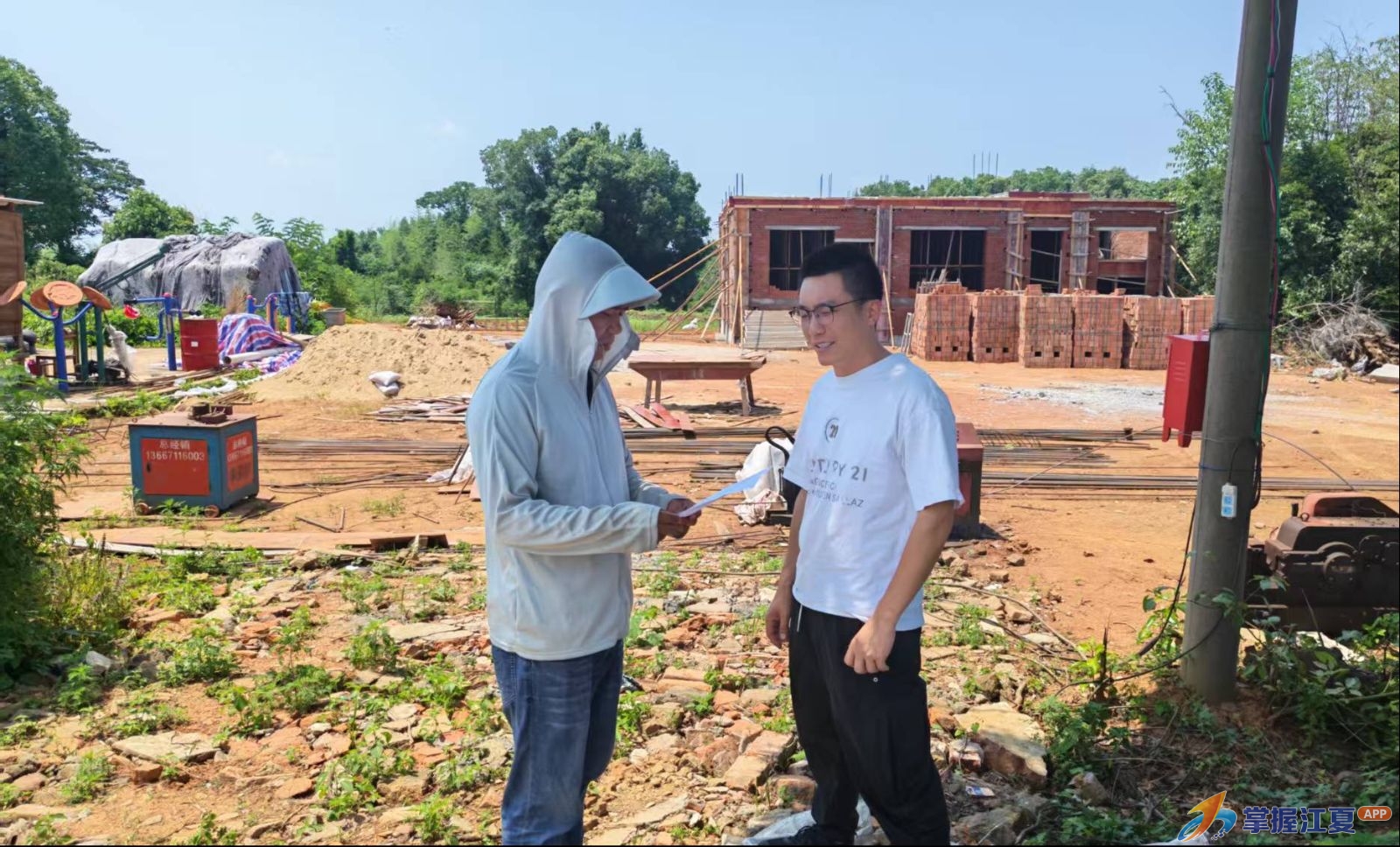 聚焦精细化管理 强化梅雨季自建房安全——梁子湖管委会开展隐患排查专项行动