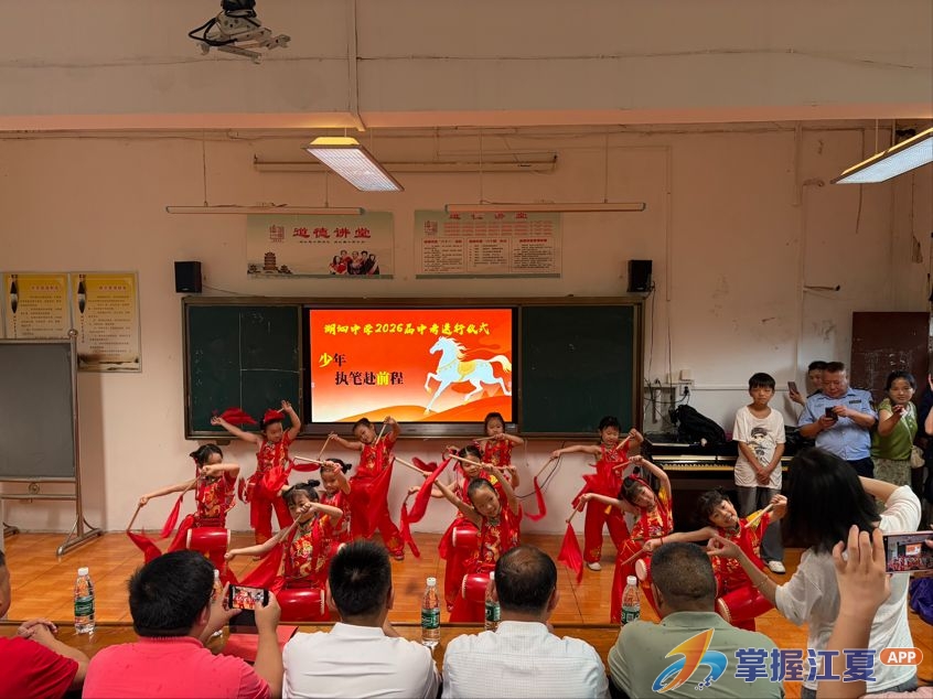 粽香助考，鼓韵送福！湖泗街道暖心护航中考