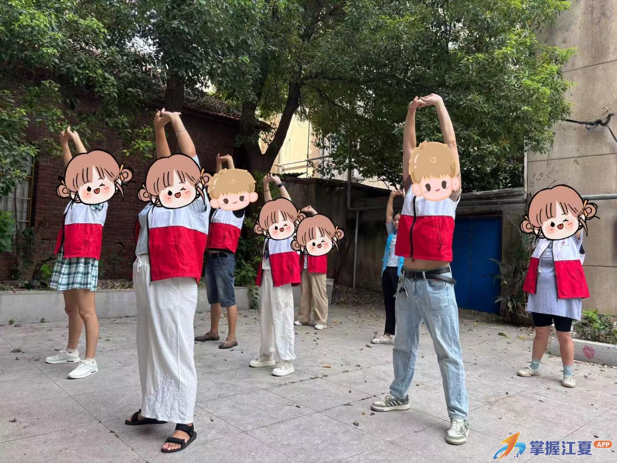 江夏区开展 “捻穗塑匠心” 扭扭棒手工疗愈活动，助力精神障碍康复对象赋能新生