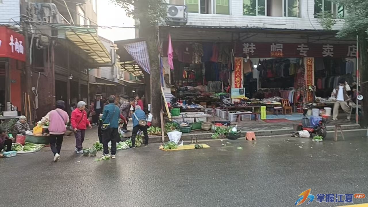 回应群众投诉 整治市场乱象 湖泗街开展市容市貌整治